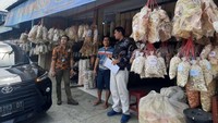 Sektor Usaha Mikro, Kecil, dan Menengah (UMKM) merupakan pilar terpenting dalam menopang perekonomian nasional, sehingga peningkatan daya saing UMKM terus menjadi fokus pemerintah.