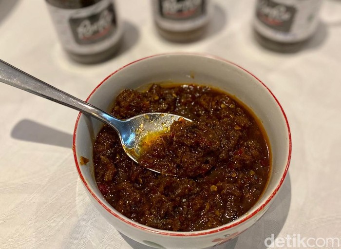 Buku Sambal Roa