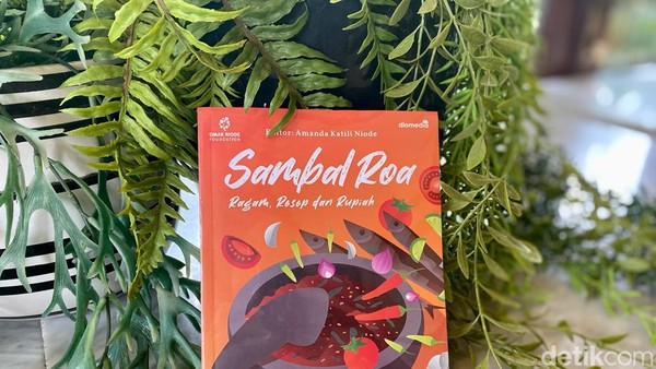 Buku Sambal Roa Ungkap Asal-usul Sambal Roa khas Manado