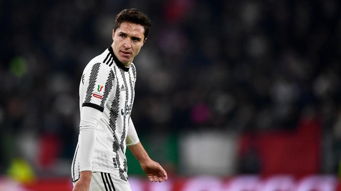 ALLIANZ STADIUM, TURIN, ITALY - 2023/02/02: Federico Chiesa of Juventus FC looks on during the Coppa Italia football match between Juventus FC and SS Lazio. Juventus FC won 1-0 over SS Lazio. (Photo by Nicolò Campo/LightRocket via Getty Images)