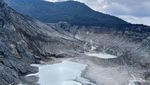 Gunung Tangkuban Parahu dengan 13 Kawah Eksotis