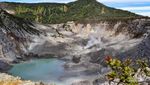 Gunung Tangkuban Parahu dengan 13 Kawah Eksotis