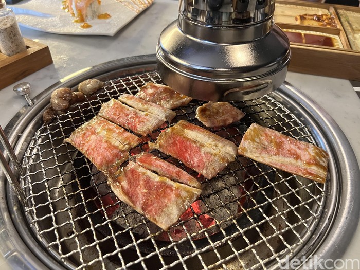 Gurih Juicy! Di Silo Kitchen Bisa Cicipi Daging Wagyu A5