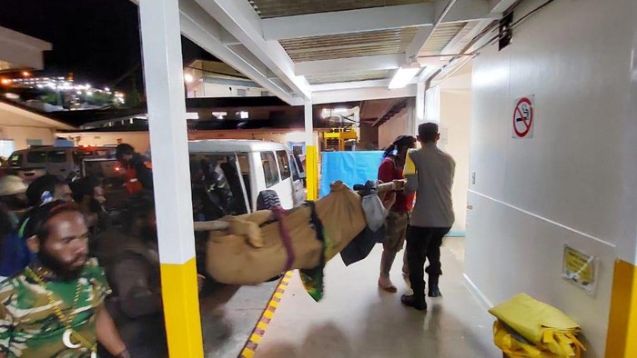 Jasad korban tenggelam banjir di PT Freeport Indonesia ditemukan meninggal.