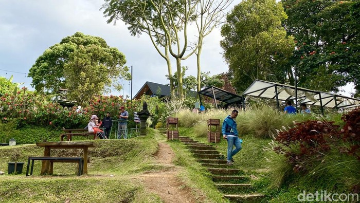 6 Kafe Nuansa Alam di Kota Bandung, Cocok untuk Healing Keluarga