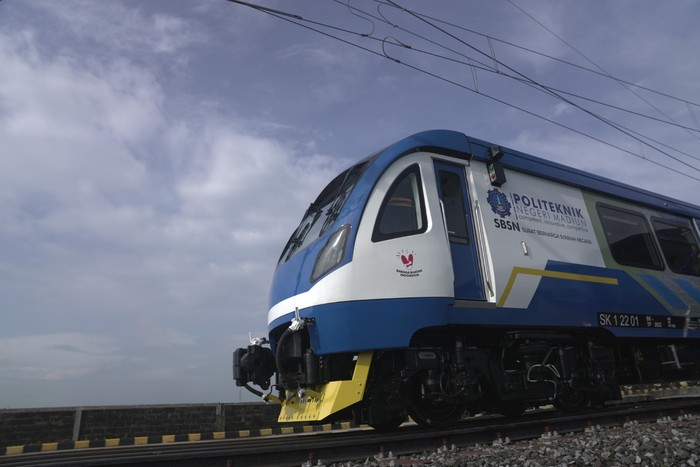 Kereta PNM
