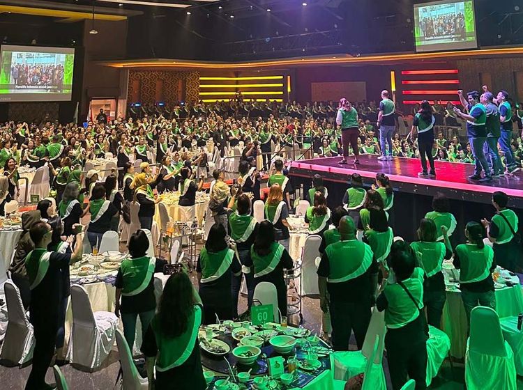 Manulife Indonesia Gelar Agency Kick Off di Bangkok