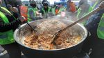 Melihat Kerja Keras Relawan di Dapur Umum Gempa Turki