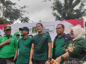 Menparekraf Sandiaga Uno Hadiri Jalan Sehat Harlah Emas PPP di Gowa