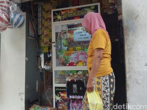 Permainan Capit Boneka di Sumenep Masih Marak Meski Diharamkan MUI