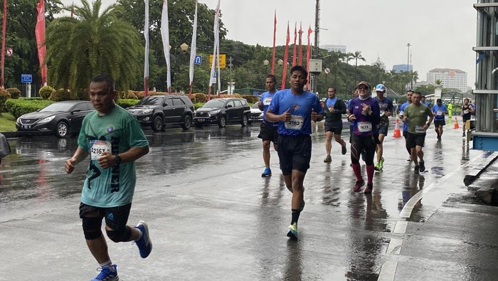 Peringati Hari Bhakti ke-77, Paspampres Gelar Setia Waspada Run 2023 (Devi/detikcom)