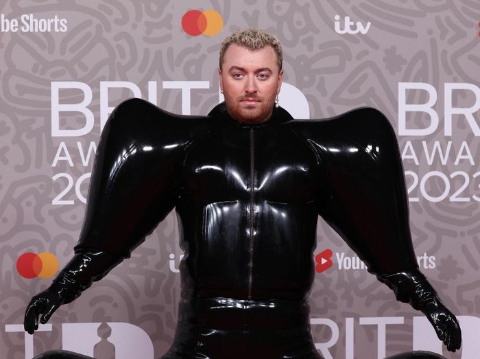 Sam Smith di BRIT Awards 2023 Sam Smith di BRIT Awards 2023.