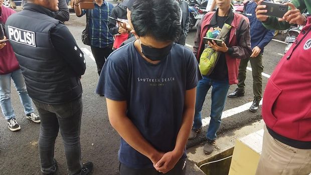 Tampang Riko pembunuh Elisa di Pandeglang (Aris Rivaldo/detikcom)