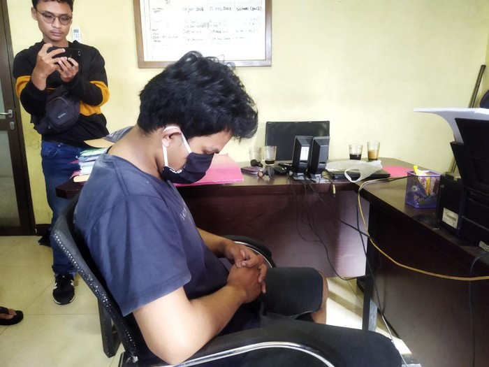 Tampang Riko pembunuh Elisa di Pandeglang (Aris Rivaldo/detikcom)