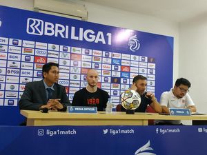 Kemenangan Persija Berbau Diving dan Gol Offside, Ini Kata Doll