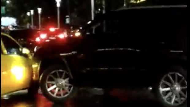 Viral sopir Fortuner ngamuk
