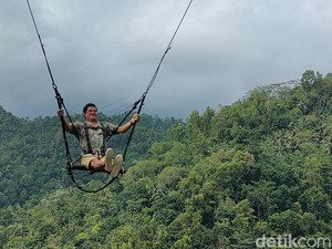 Memacu Adrenalin di Pulepayung Kulon Progo, Ada Ayunan Raksasanya Lho