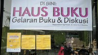 Pameran yang memamerkan koleksi buku sejarah, fiksi, ilmiah dan surat-surat dari pengarang tersebut digelar untuk meningkatkan minat baca masyarakat di tengah disrupsi digital.
