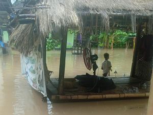 Banjir Bandang di Lombok Barat Tewaskan 1 Orang, Warga: Air Seperti Tsunami