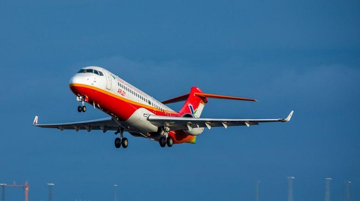 COMAC ARJ21