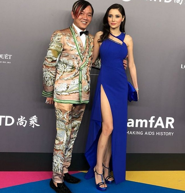 Kehidupan pernikahan model Deborah Valdez Hung dan suaminya Stephen Hung jadi sorotan. Perbedaan fisik mereka menjadi bahan olok-olok netizen. Foto: dok. Instagram/@deborahhung