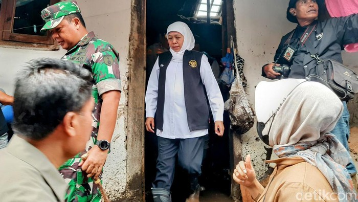 Gubernur Khofifah Indar Parawansa mengecek banjir bandang di Ijen Bondowoso