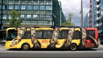 Iklan kreatif kebun binatang Kopenhagen. Foto: Reddit