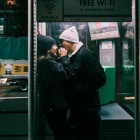 Tampil kompak dan mesra, begini momen kebersamaan Karin dan Jonathan saat berada di Jepang. Keduanya bak pasangan yang dimabuk asmara, selalu lengket. Foto: Instagram/@narinkovilda