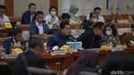 Momen Erick Thohir Bahas Rencana dan Evaluasi BUMN di DPR