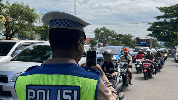 Operasi Keselamatan di Makassar.