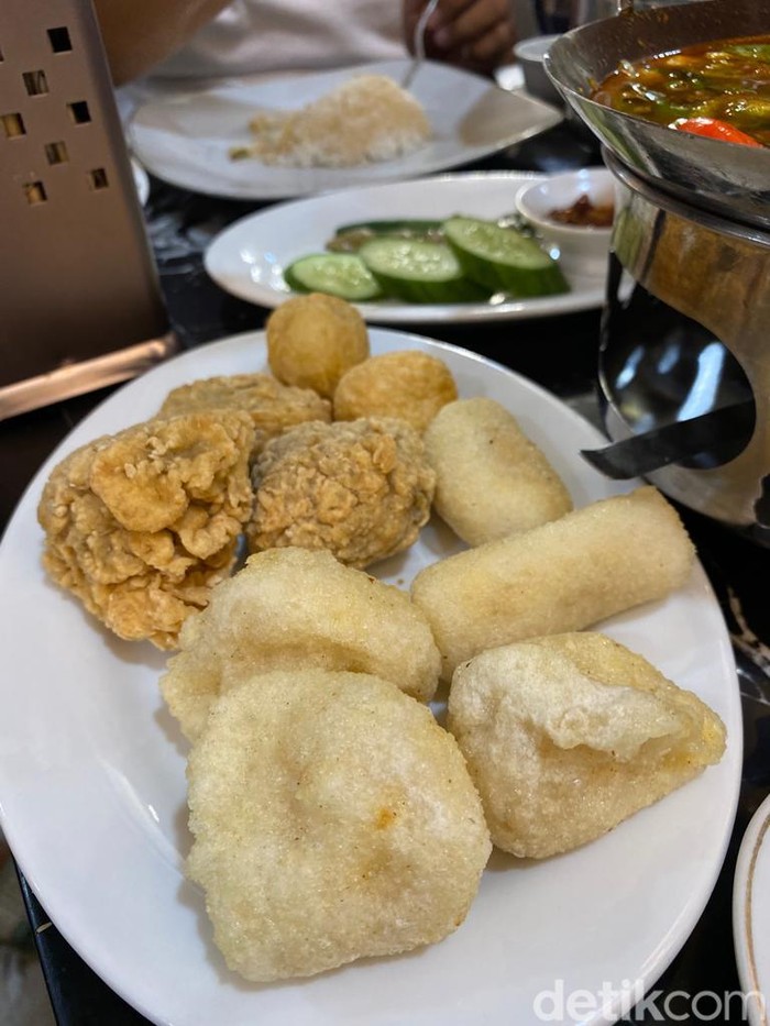 Pempek legendaris