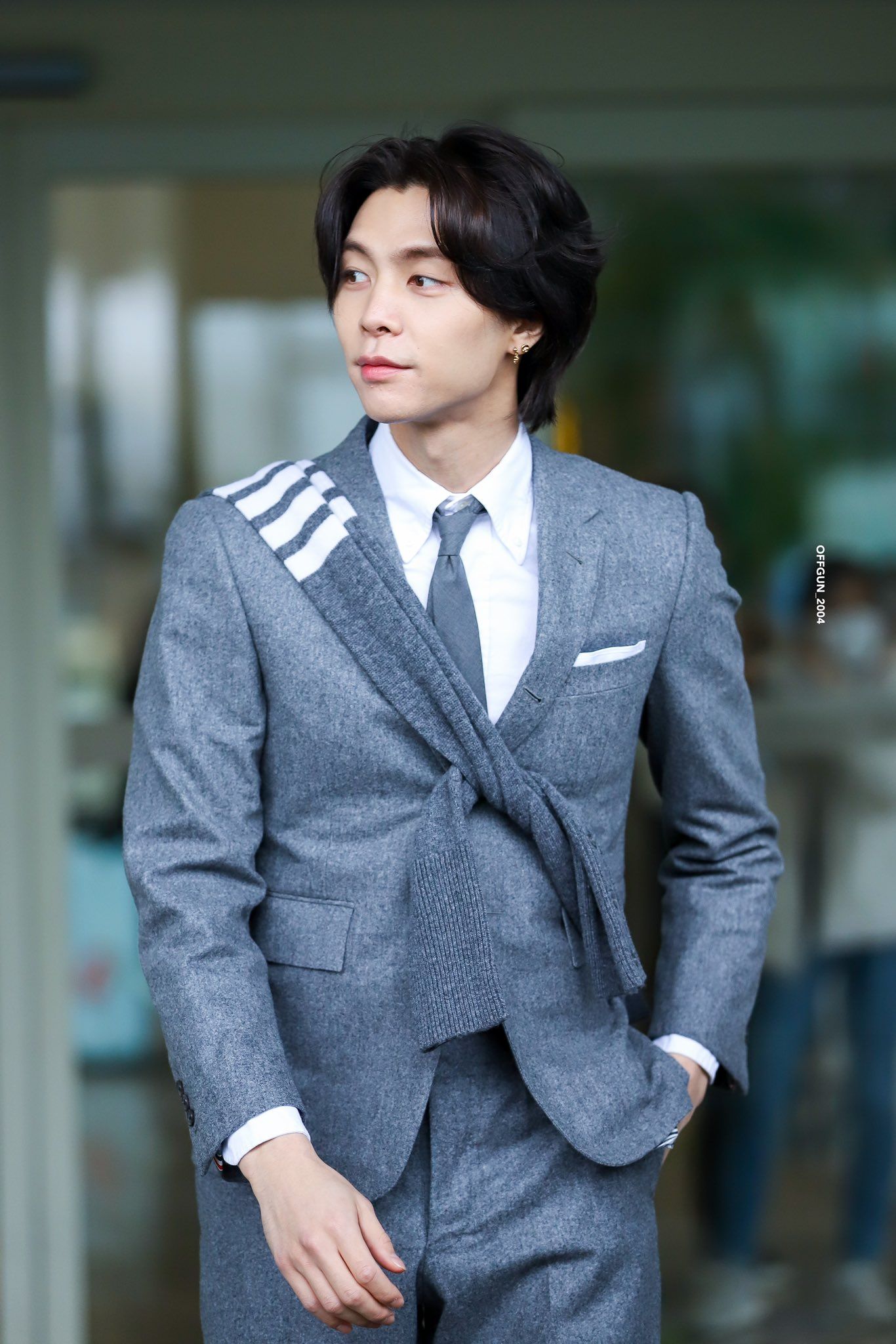 Penampilan Johnny NCT disebut mirip Gong Yoo Penampilan Johnny NCT disebut mirip Gong Yoo