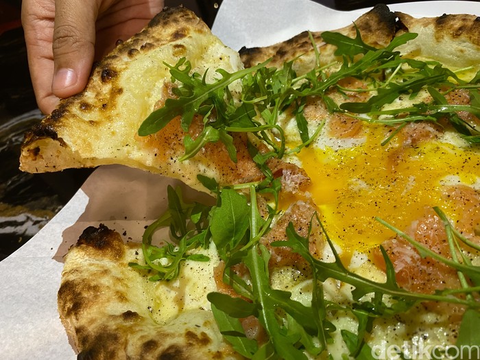 Luaga Pizzeria, tempat makan pizza klasik ala Italia