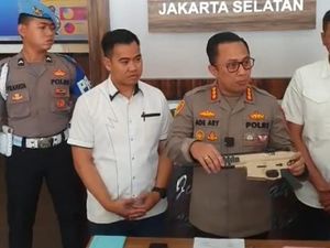 Barbuk Kasus Sopir Fortuner yang Rusak Brio: Pedang-Senpi Mainan