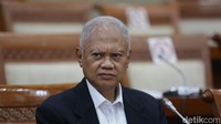 Adapun kunjungan yang dilakukan DPR ke Meikarta dilakukan untuk meninjau langsung lokasi pembangunan unit apartemen yang masih belum selesai hingga saat ini.