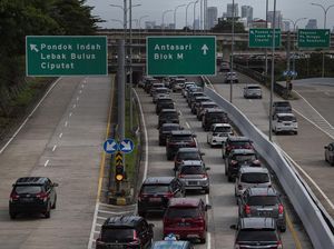 Ternyata, Mobil Dinas Ogah Bayar Tol Disopiri Anggota Polres Jaksel