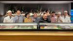 10 Momen Rieta Amilia Kulineran, Makan Durian hingga Ngopi