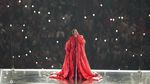 Rihanna Membara di Super Bowl, Tampil dalam Kondisi Hamil
