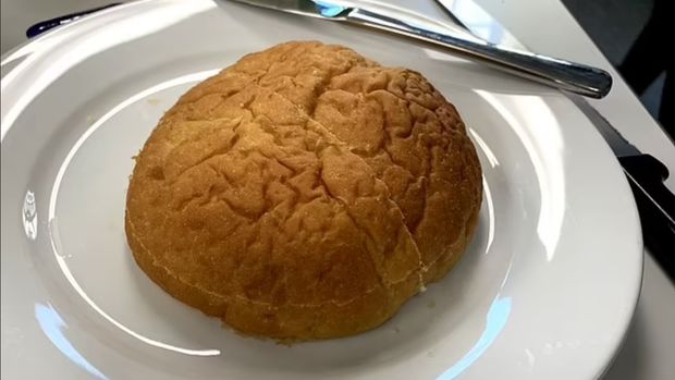 Roti diet terbuat dari kacang Arab atau chickpea.