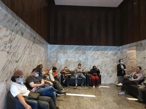 OJK Cabut Izin Kresna Life, Ada Peluang buat PKPU