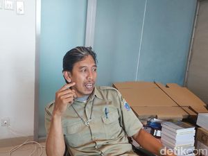 Bu Ami Protes Penanganan Tembok Rawan Jebol, Ini Jawaban Dinas Citata