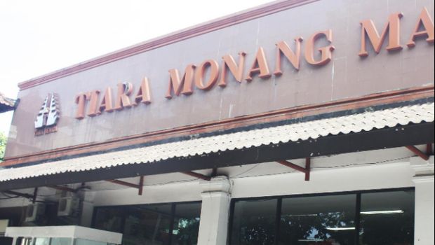 Supaermarket Tiara Monang Maning Bali