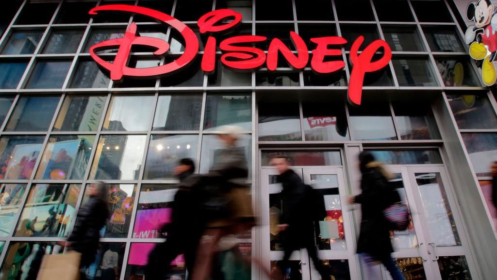 Badai PHK Berlanjut, Giliran Disney Pecat 7.000 Karyawan