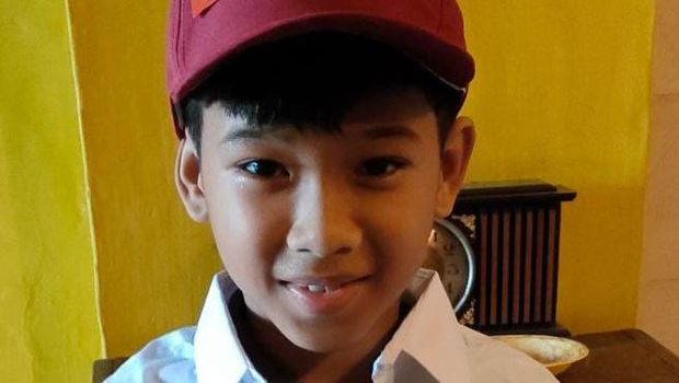 Seorang bocah SD yang duduk di bangku kelas V, Riko Fernando Imanuel (12) yang disebut hilang
