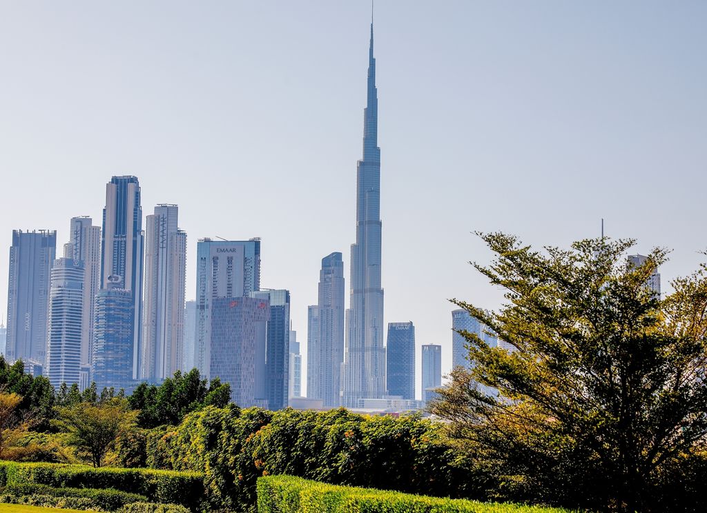 DUBAI, UNITED ARAB EMIRATES - JANUARY 29: A view of the world's tallest building, Burj Khalifa, in Dubai, United Arab Emirates on January 29, 2023. Dubai, which is one of the 7 emirates of the United Arab Emirates on the coast of the Persian Gulf, stands out with its different architecture. The city also attracts the attention of tourists with its large-scale shopping malls, artificial islets and skyscrapers. (Photo by Waleed Zein/Anadolu Agency via Getty Images)
