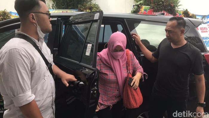 Eks Kadis Pertanian Mojokerto dijemput Kejari untuk ditahan