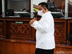 Aksi Kuat Maruf di Persidangan hingga Disebut Tak Sopan
