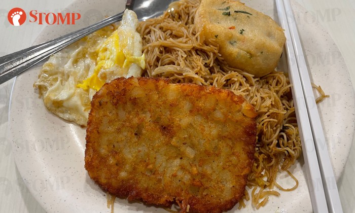 Wanita Ini Kecewa Setelah Ditagih Rp 77 Ribu untuk Bihun dan Telur
