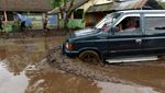Imbas Banjir, Jalan di Ijen Bondowoso Tertutup Lumpur