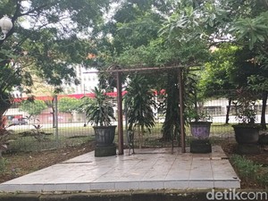 Terlalu! Kursi-Kursi Taman di Solo Hilang Dicuri